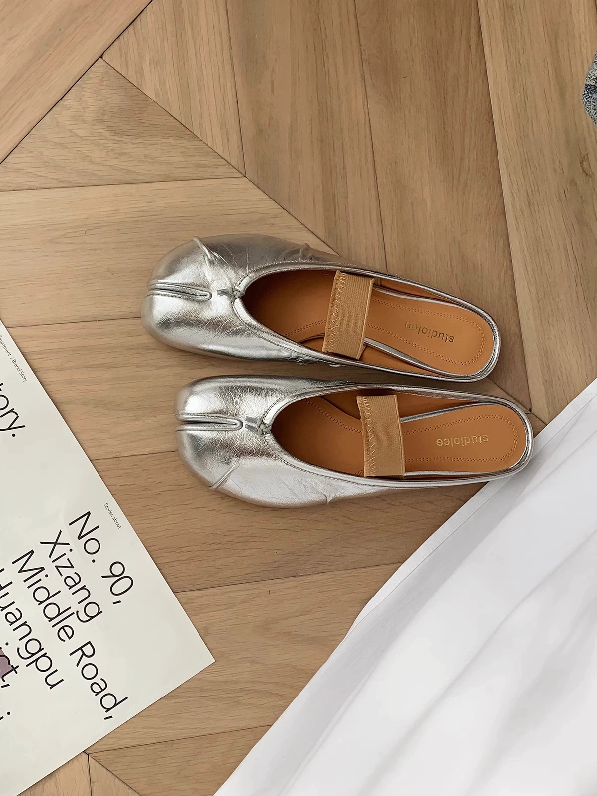 Кожаная летняя обувь Miaoziyuan, облегающие Slip-On туфли-балетки белые, серебристые и черные