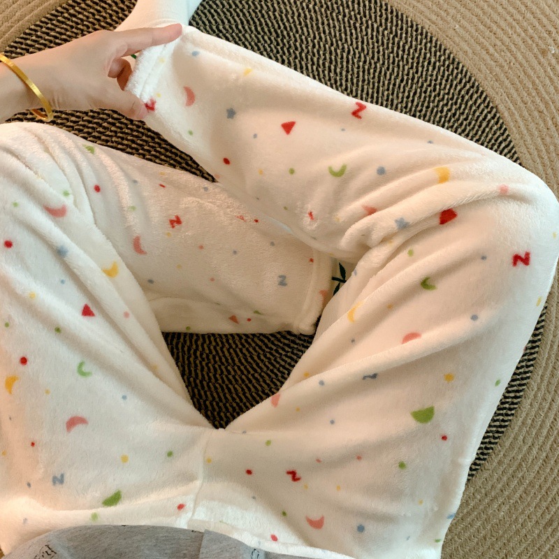 Pantalones de pijama de franela de dibujos animados de otoño y invierno para mujeres con pantalones de lana de coral caliente para estudiantes de lana de invierno para el hogar