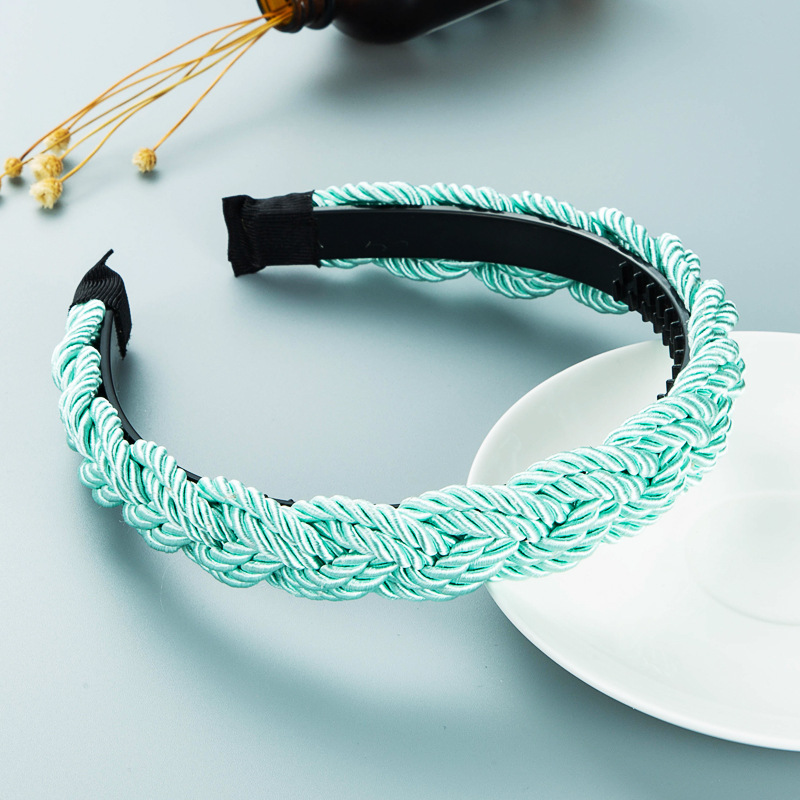 Korean Twist Woven Braid Colorful Headband Wholesale Nihaojewelry display picture 6