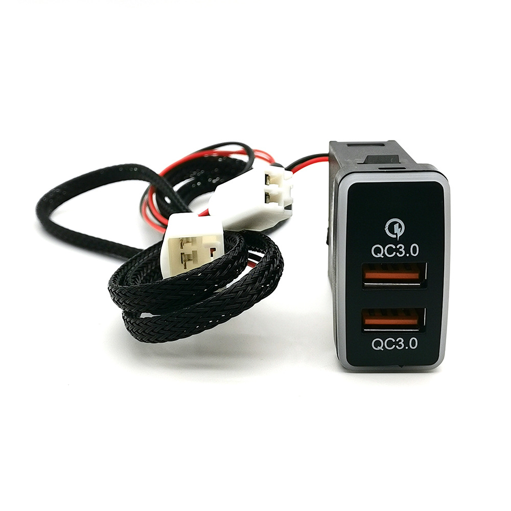 Aplicable al cargador de automóviles de Toyota LC120 FJ QC3.0 con pantalla de voltaje