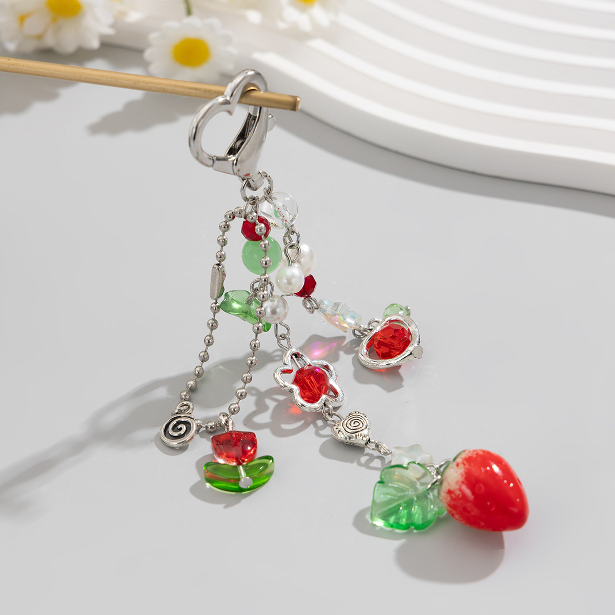 12g Weight Bag Pendant, Keychain Classification 1 Piece Quantity Daily Occasion Alloy Material Fruit, Strawberry Pattern Women's Gender Cute, Pastoral Style Cute Pastoral Fruit Strawberry Arylic Alloy Women's Bag Pendant Keychain 6