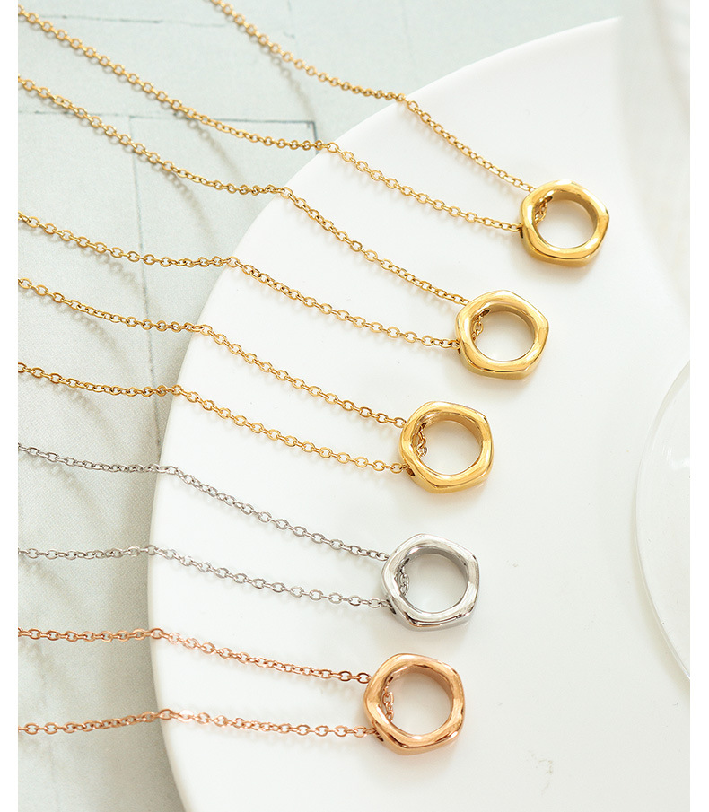 Fashion Round Titanium Steel Necklace Plating Stainless Steel Necklaces