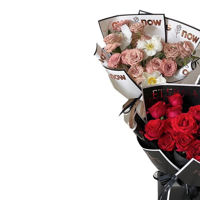 Fábrica al por mayor estilo simple bronceado papel de borde blanco y negro impermeable letras inglesas papel de embalaje de flores papel de embalaje de ramo