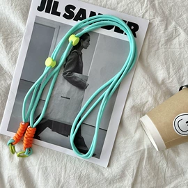 丝巾;围巾;披肩