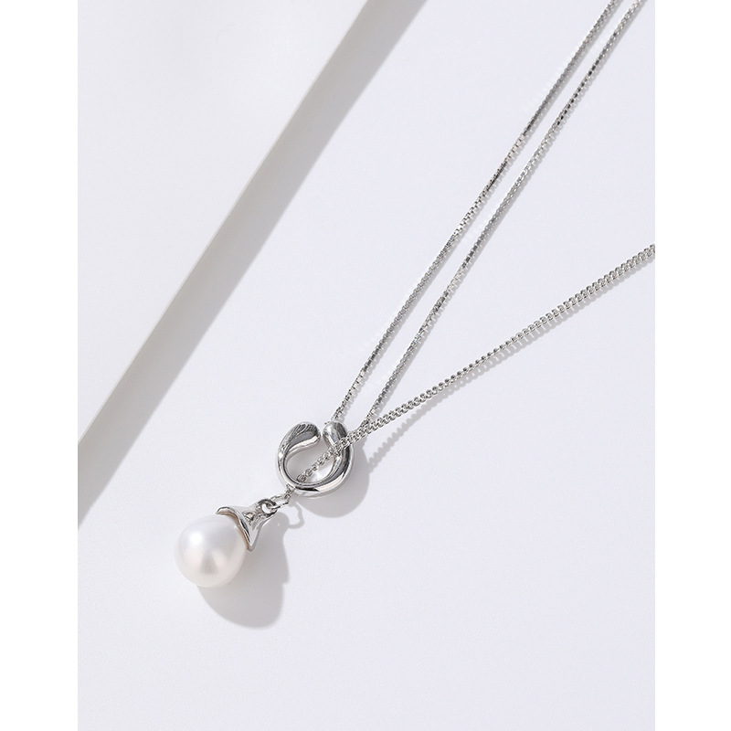 Plata de Ley 925 collar de perlas de agua dulce luz de lujo diseño de nicho nuevo colgante Cadena de clavícula Cadena de suéter de alto grado para mujer
