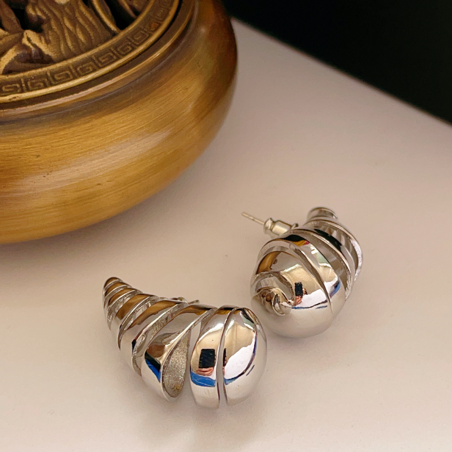 14g Weight 18K Gold Plated Plating Material Ear Studs Classification 1 Pair Quantity 1 Pair Modern Style Geometric Plating Copper 18k Gold Plated Ear Studs