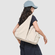 春夏新品韩系简约大容量出行手提包女士轻便时尚帆布单肩包旅行包