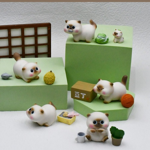 Bean Little Siam Blind Box Desktop Ornament Girl Heart Cartoon Blind Box Hand Figure Birthday Gift Cute Cat Ornament