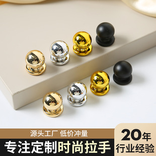 �yɫС�A����������������жYƷ��С������֙����ҕ������