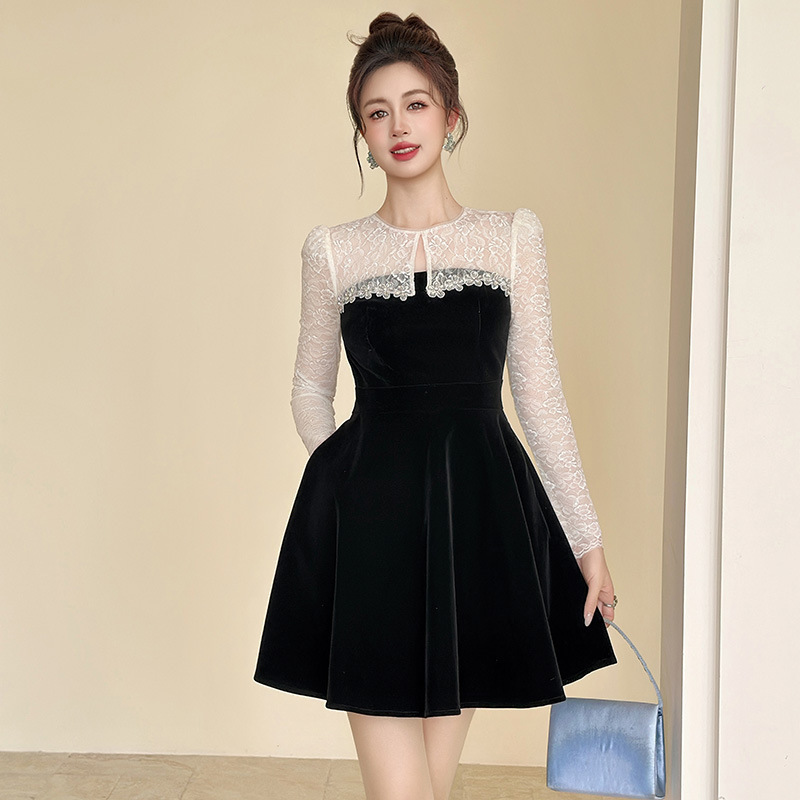 Spring French Lace Patchwork Velvet Dress for Women, Waist-Cinching, Slimming, Elegant Style, Party Little Black Dress 15563 Spring French Lace Patchwork Velvet Dress for Women, Waist-Cinching, Slimming, Elegant Style, Party Little Black Dress 15563