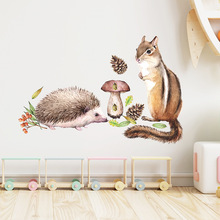 新FX-F343 卡通松鼠偶遇收粮小刺猬儿童房幼儿园家居墙面装饰贴画