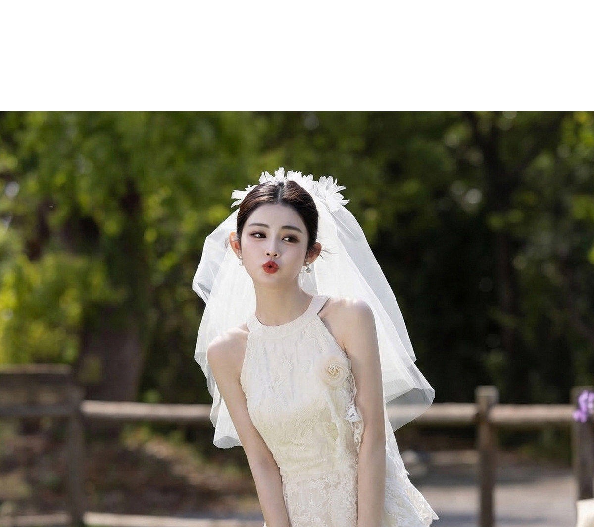 Đầm trắng dáng suông midi cổ yếm tay không – váy cưới đơn giản đi đăng ký kết hôn mùa hè — Trắng chi tiết 13