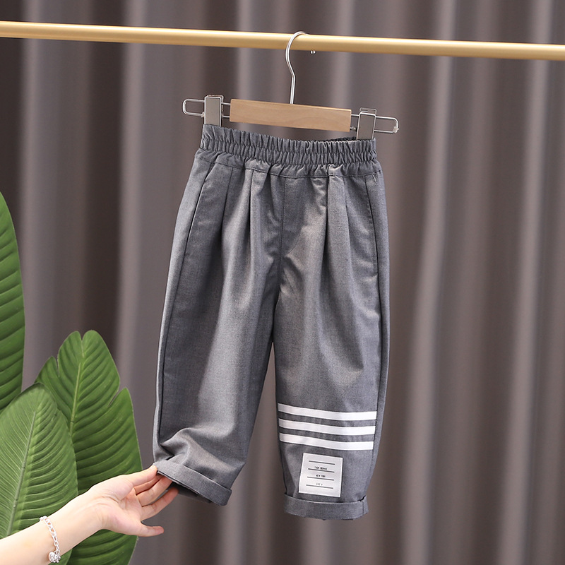 Falda corta de verano para Niñas Ropa para niños Falda plisada montando el viento y las olas hermana mismo estilo Wang Xinling Lang traje de hermana Niña