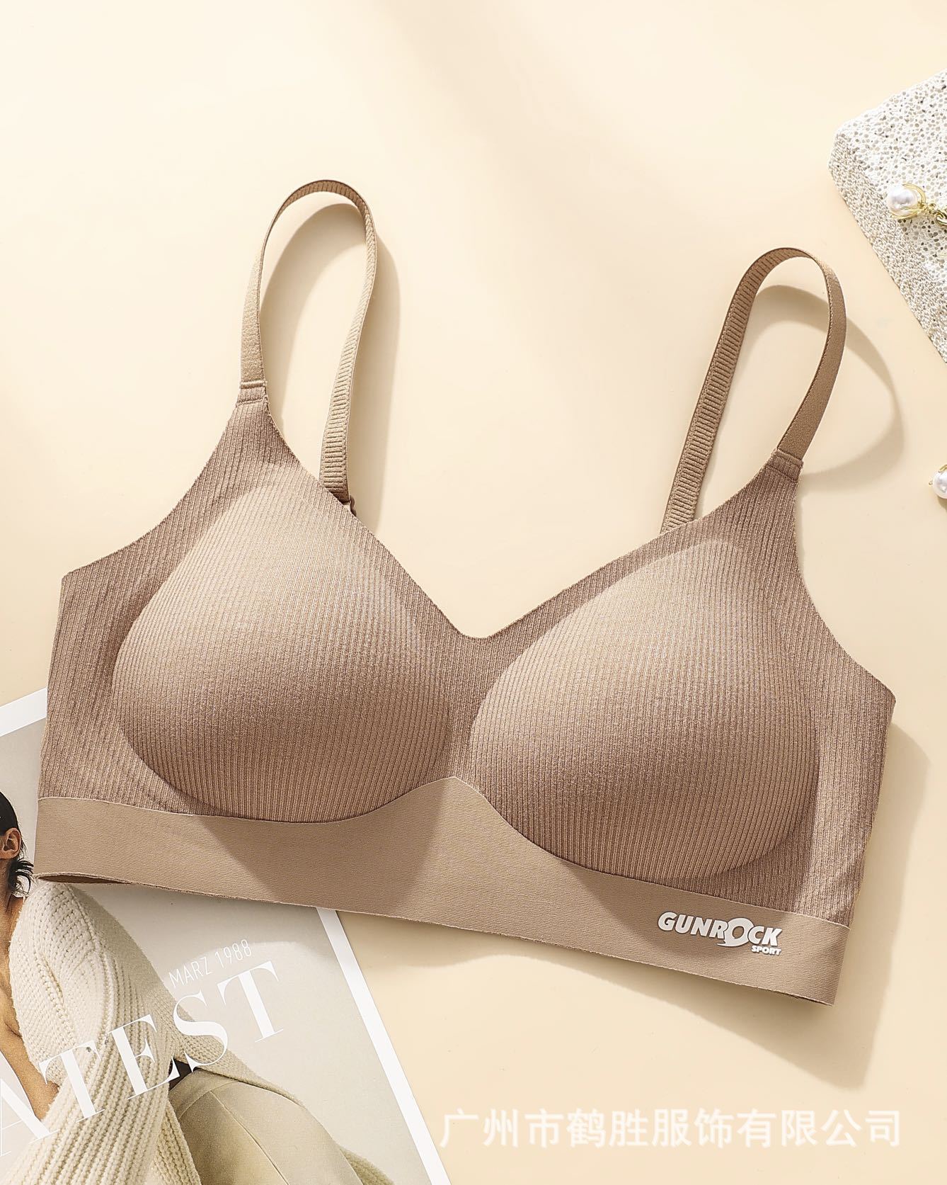 Venta directa de fábrica comercio electrónico transfronterizo Sudeste de Asia Vietnam Tailandia damas sin costuras sujetador de recogida lateral cómodo