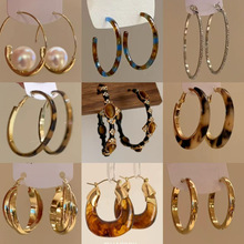 秋冬新款简约圆形耳圈休闲时尚气质通勤百搭耳环轻奢高级感耳饰女