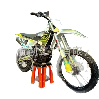 high-performance off-road motorcycle, Kross motosiklet mühərrikləri