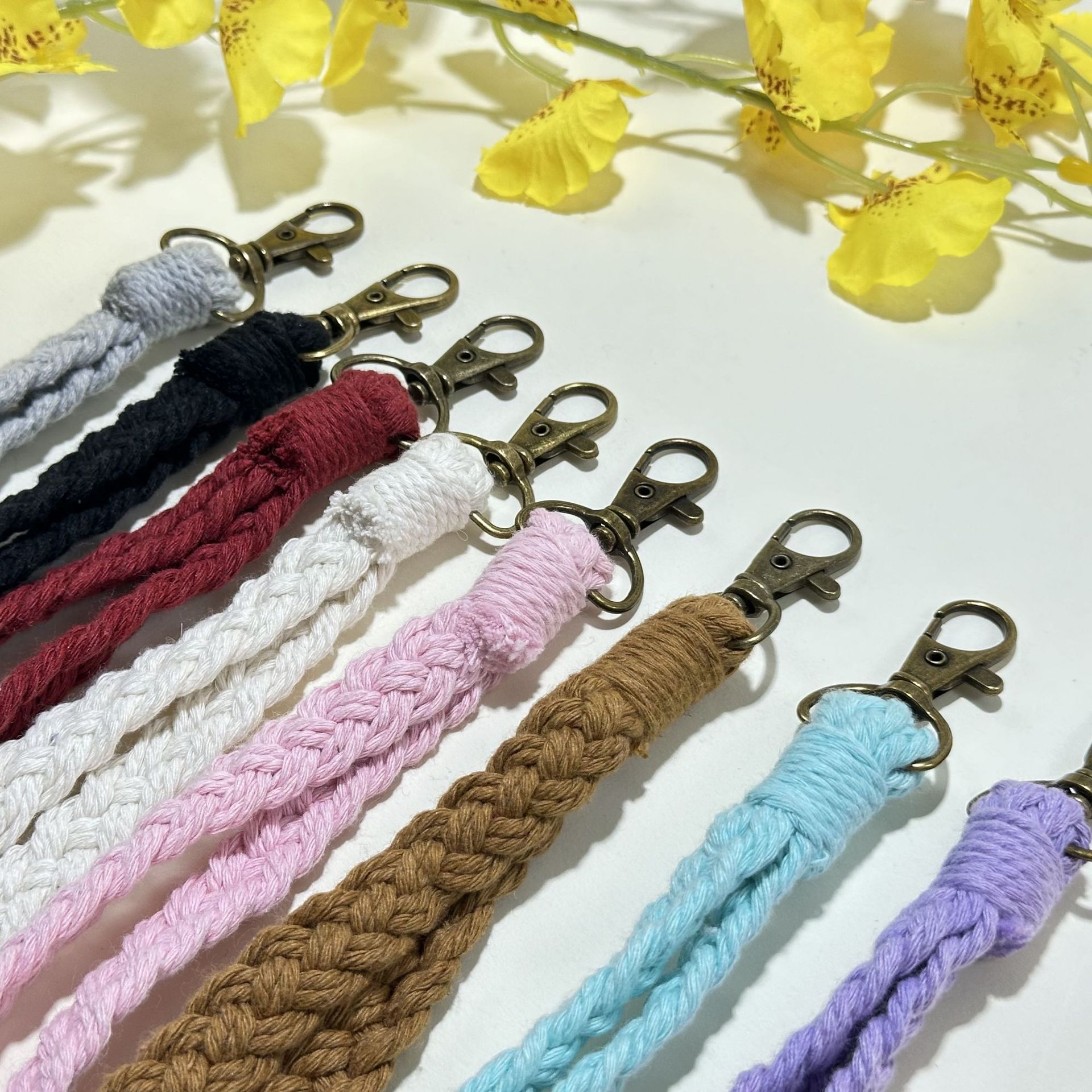 DIY handmade woven phone case lanyard keychain accessories, Instagram-style wrist charms, clothing accessories, bag charms