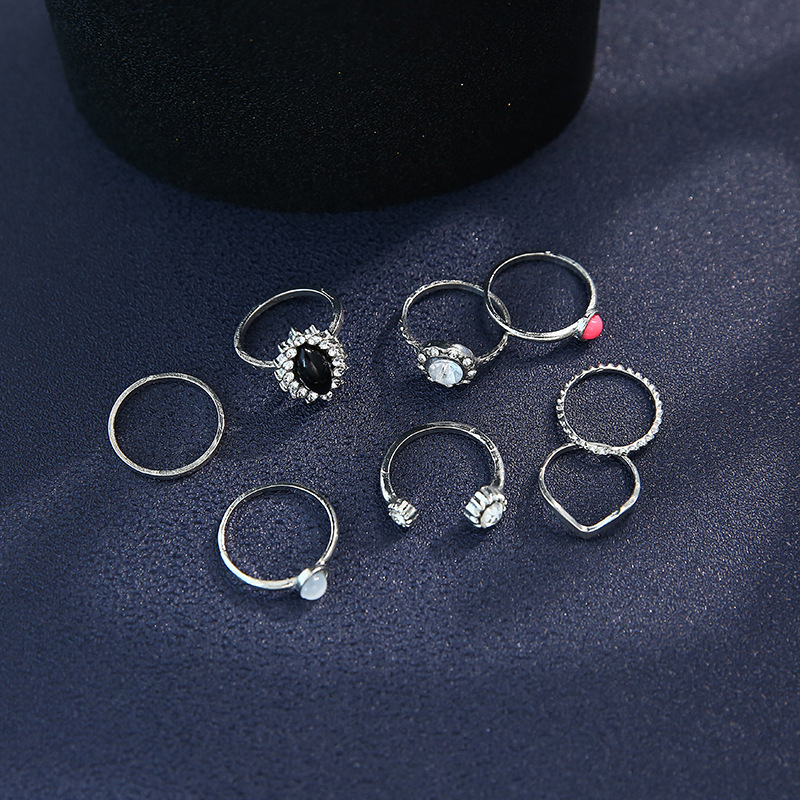 Wholesale Jewelry Black Geometric Gemstone Eye 8 Piece Set Ring Nihaojewelry display picture 6