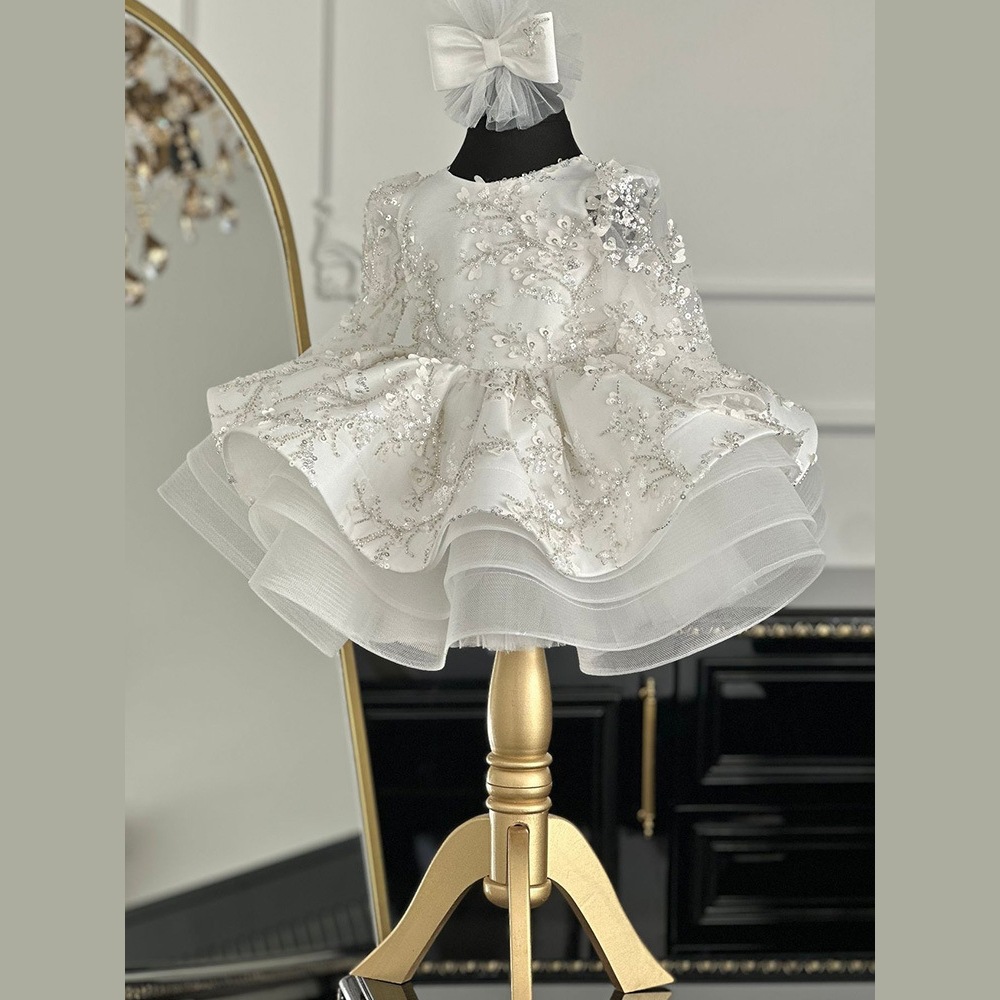 Mutter & Kind Mädchen Langarm Prinzessinnenkleid Silbergrauer Tüll Handappliziertes Blumenmuster Festliches Kleid für Kleinkinder_voghion.com