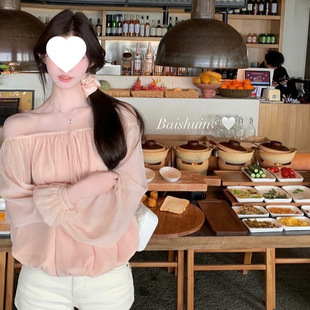 �ױ�Ů �Ⱦ��B�� ��ɫţ�ж�ѝŮ�ļ��¿�͹��@��a��ѝ