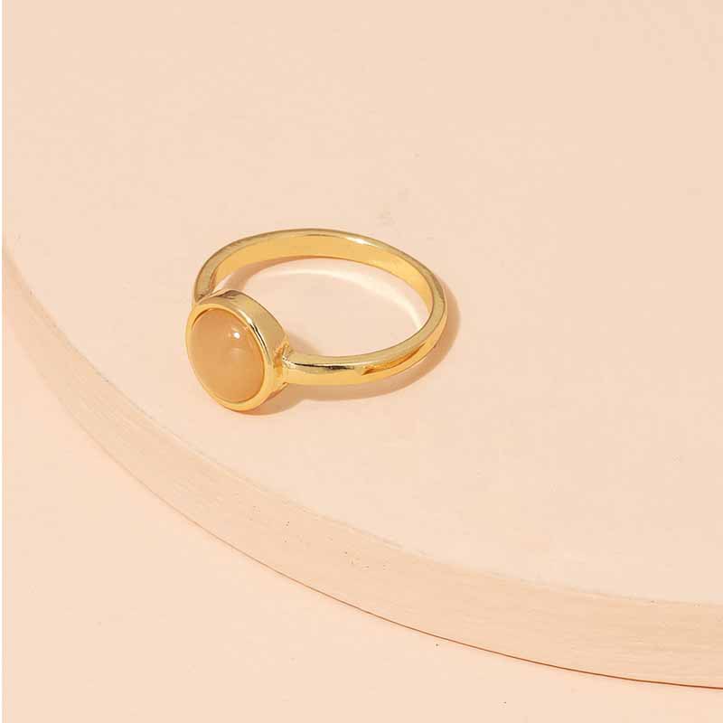 fashion simple white stone ring