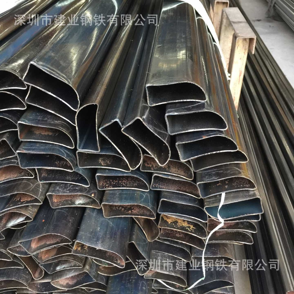 【深圳异型管家具管厂家】有异形铁管光亮铁管能弯黑料铁管可切割