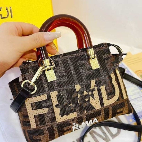 Fd New Denim Jacquard Denim Boston Women's Bag Handbag Shoulder Crossbody Bag Small, Lightweight, Fashionable and Versatile