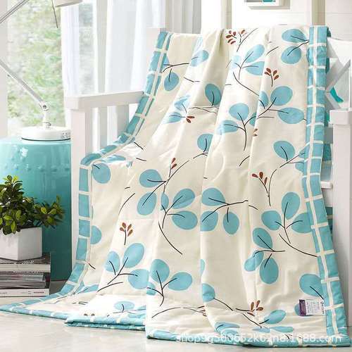 Diamond velvet summer cool quilt air-conditioned quilt children's student quilt machine washable single and double thin quilt core gift box quilt wholesale