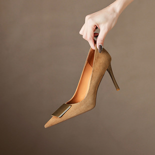 ��؛~���⼃Ƥ�����ۚ��|�߸�ЬŮ2024���ɫ��Ƥ���^��ЬŮ����