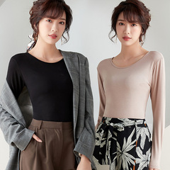 モーダルラウンドネック長袖tシャツ女性秋の新型女装純色百合上着修身大サイズカーディガン女性