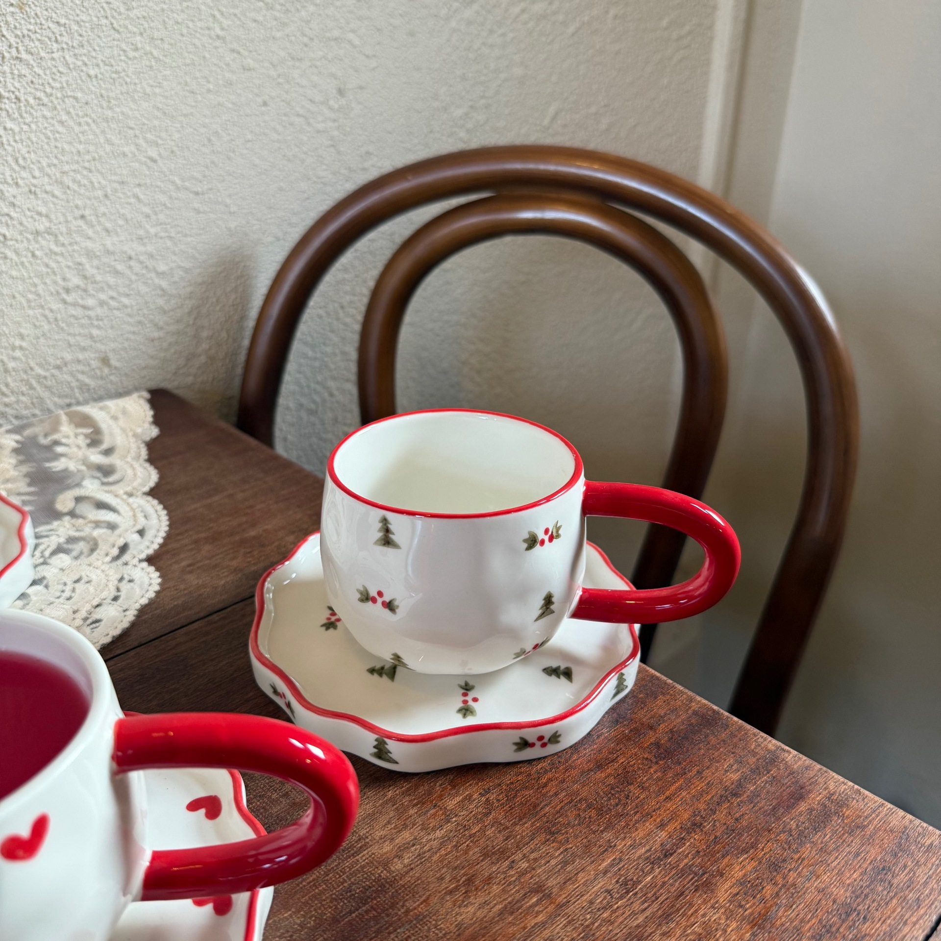 Navidad francesa retro pinza de mano pura pintada a mano taza de café de cerámica plato de alto valor plato de postre de té de la tarde