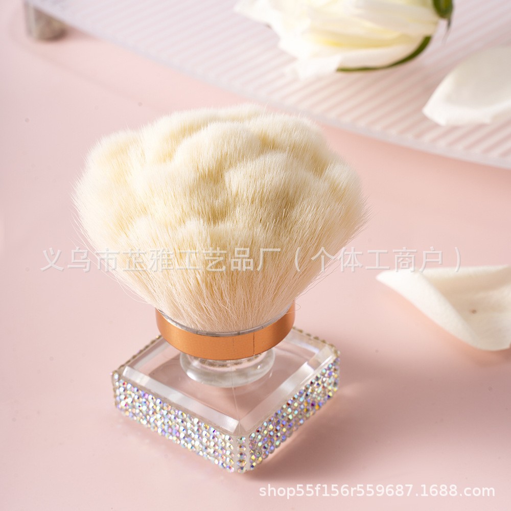Diamantes transfronterizos de alta calidad multifunción venta caliente de un solo cepillo de polvo de manicura cepillo de base cepillo de maquillaje belleza