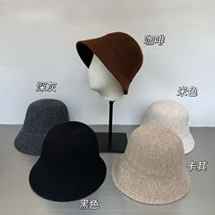 白色针织帽显脸小秋冬帽子女款高级感百搭羊毛保暖麻豆同款渔夫帽