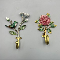卸売レトロエナメル花と鳥の形の壁金属フッククリエイティブコートとキーハンギング壁フッククロスボーダー輸出