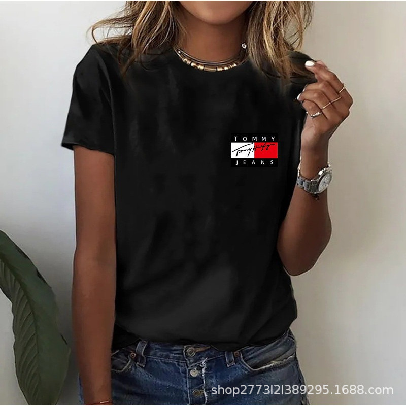 검은 작은 가슴