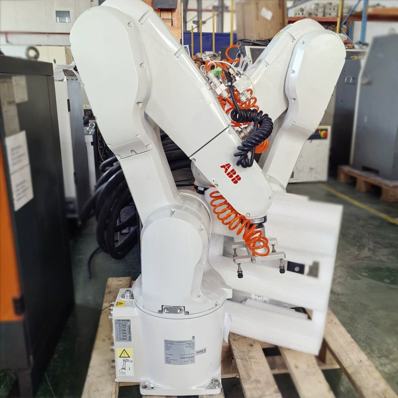 Робот ABB небольшой рабочий стол нагрузки 5KG Обработка и тестирование Обучение IRB1200 Промышленная механическая рука