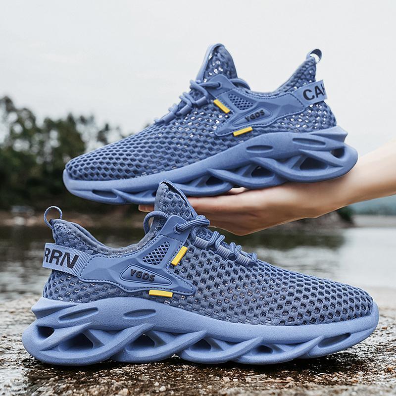 Summer Thin Lightweight Mesh Shoes Men's Sandals Hollow Large Mesh Casual Running sneaker Mesh Breathable Men's Shoes