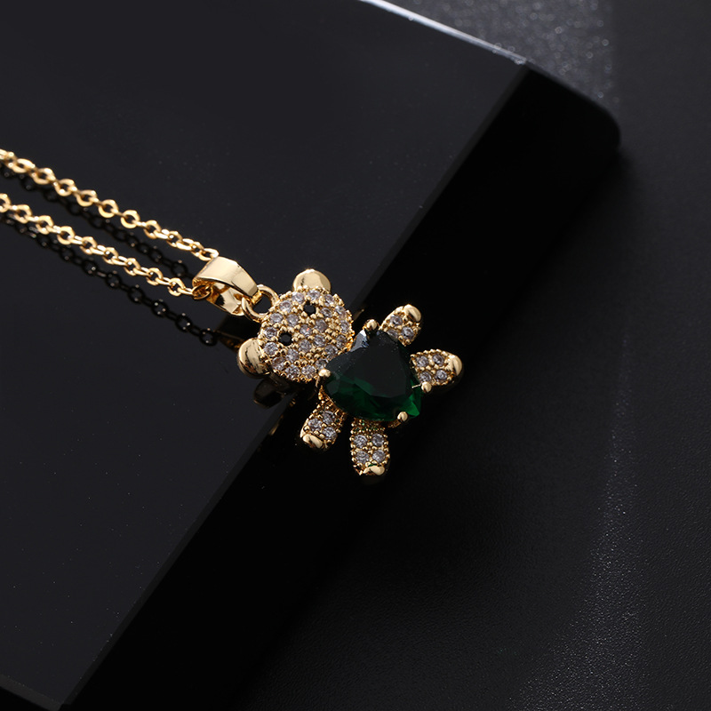 Cartoon Style Little Bear Copper Inlay Zircon Pendant Necklace display picture 3