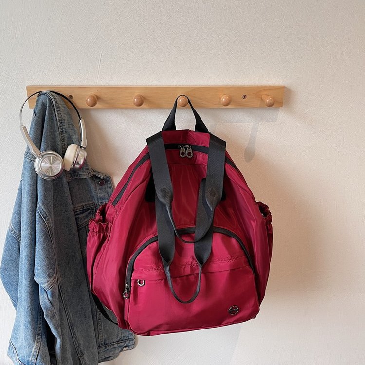 2026 New Large-Capacity Casual Backpack, Lightweight Portable Shoulder Bag, Dirt-Resistant Women's Backpack 2026 New Large-Capacity Casual Backpack, Lightweight Portable Shoulder Bag, Dirt-Resistant Women's Backpack
