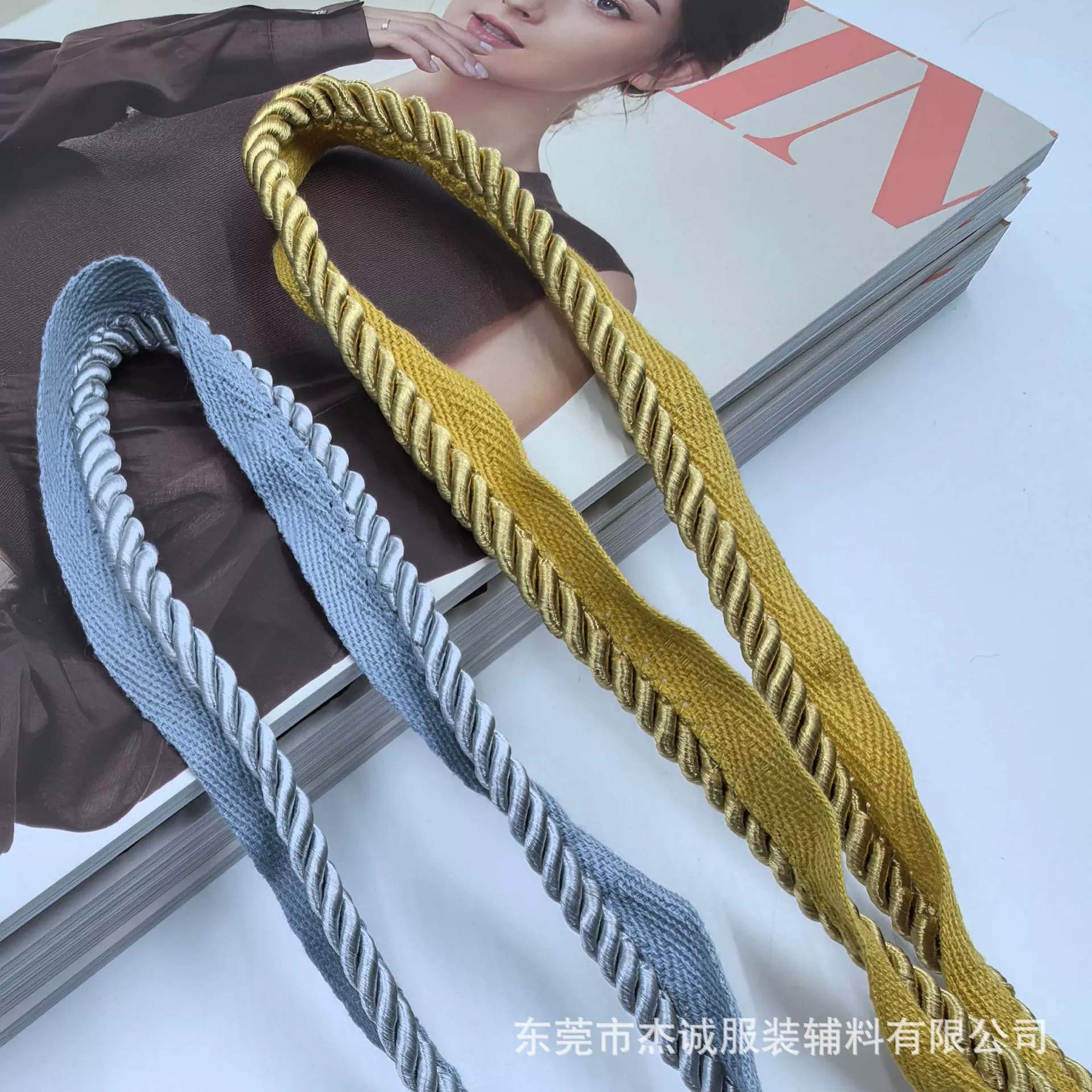 Фабрика прямых продаж цветной крученый поводок