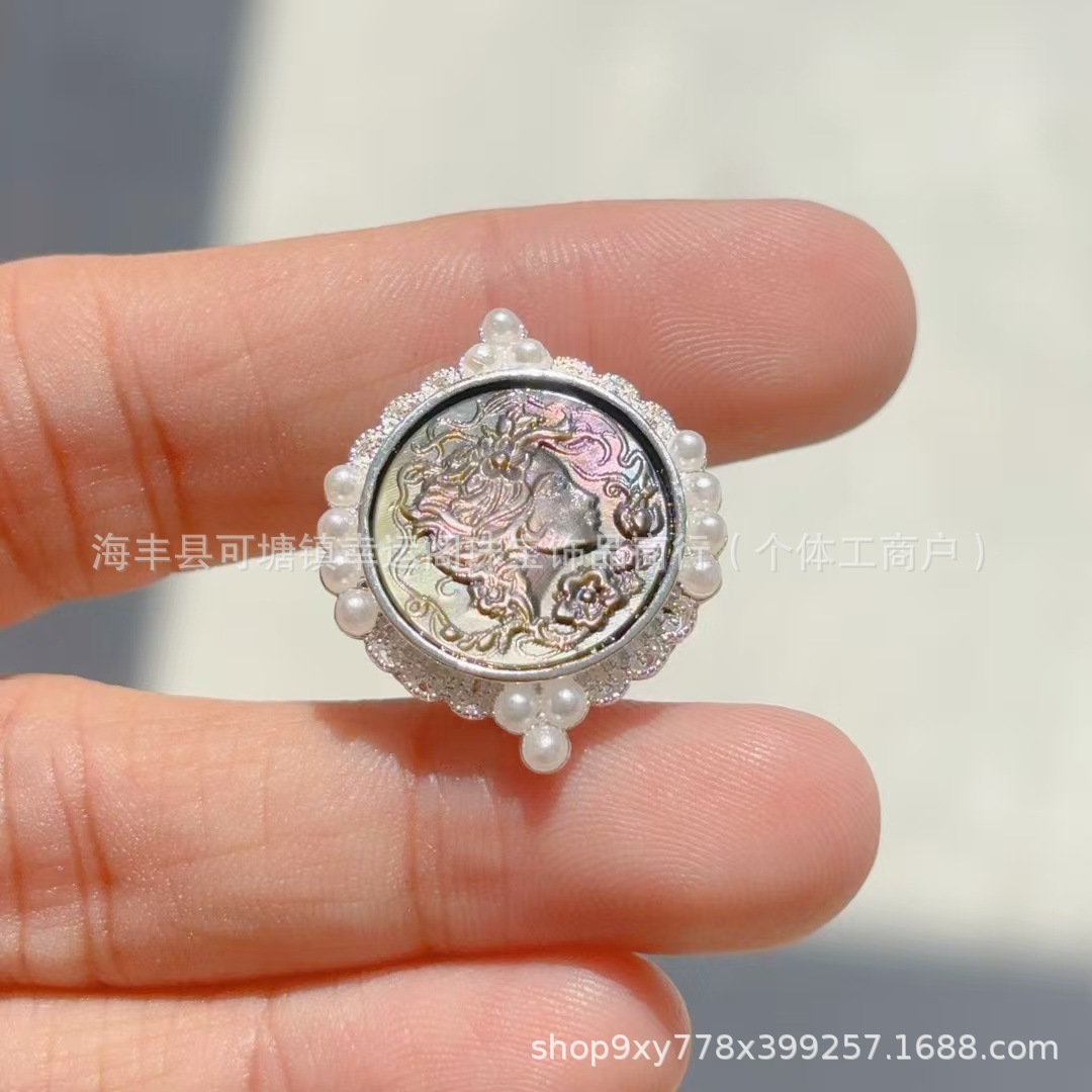 メーカー直販天然蝶貝真珠箱手串ストラップdiyアクセサリー付属品小紅本震え音がよく売れている