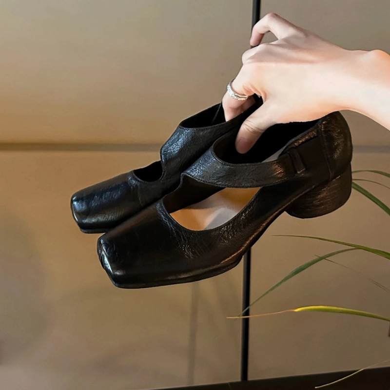 Horsehide French Genuine Leather Square Toe Thick Heel Mary Jane Shoes for Women Retro Pig Nose Ballet Shoes Small Leather Shoes Flats for Women