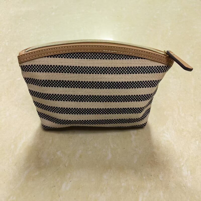 New Fashion Cosmetic Bag Travel Large Capacity Storage Bag Organizing Bag Airline Portable Toiletry Bag Gift Bag