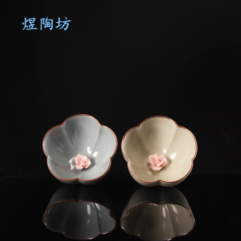 Ru kiln tea cup can be used to raise the owner's cup lotus lotus…