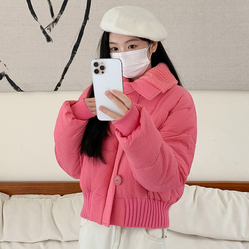 Ropa de algodón corta de manga larga de invierno femenino estilo americano retro sensación de nicho de algodón cálido chaqueta de algodón gruesa suelta