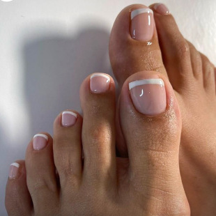 European and American Hot-Selling French Toenail Manicure Finished Products, Whitening Handmade Wearable Nails and Toenails Collection, Foreign Trade Wholesale