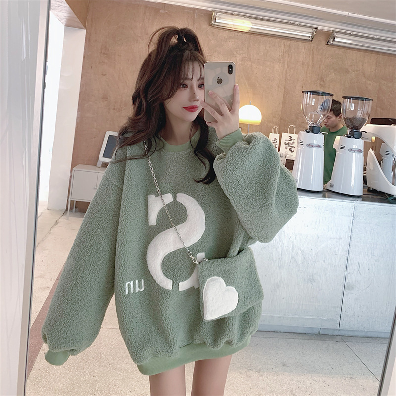 Lamb Velvet Sweatshirt Women's Velvet Thickeneded 2022 Autumn and Winter Towel Embroidered Lazy Style Mid-Length Oversize Top Lamb Velvet Sweatshirt Women's Velvet Thickeneded 2022 Autumn and Winter Towel Embroidered Lazy Style Mid-Length Oversize Top