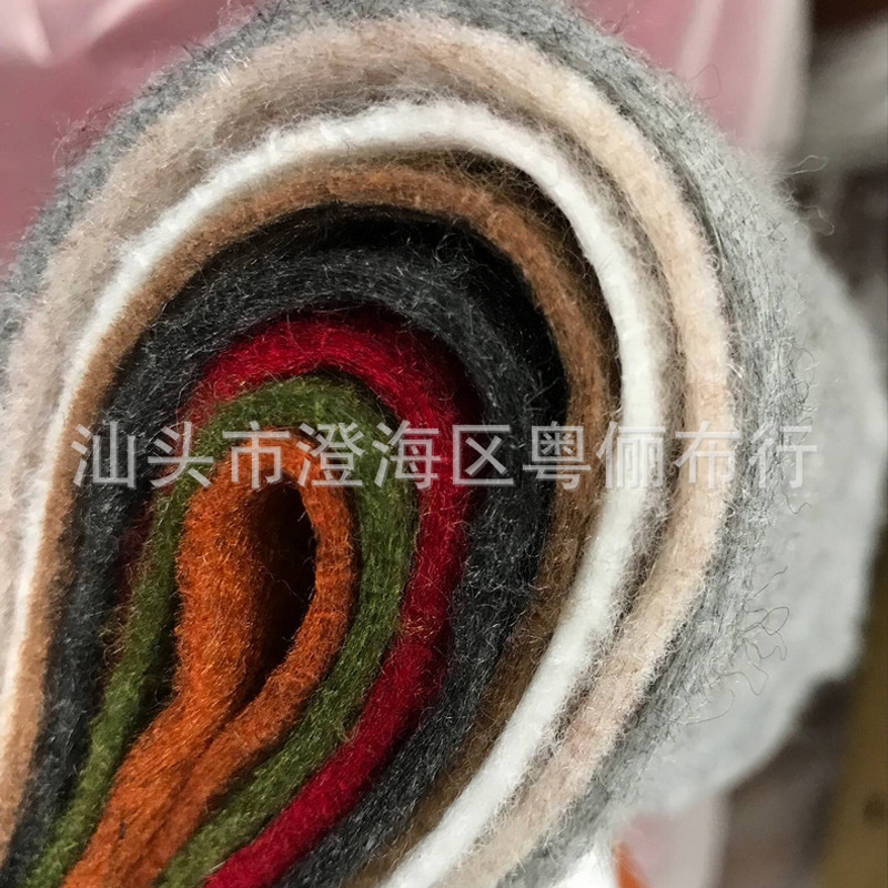 针刺毛毡 单面混色起绒布彩色针刺diy一面拉绒杂色无纺布拉绒毛毡-阿里巴巴