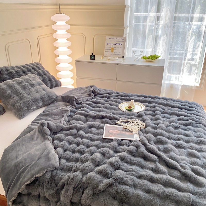 2023 nuevo conejo manta de felpa invierno engrosada coral manta de lana Oficina sola siesta manta sofá