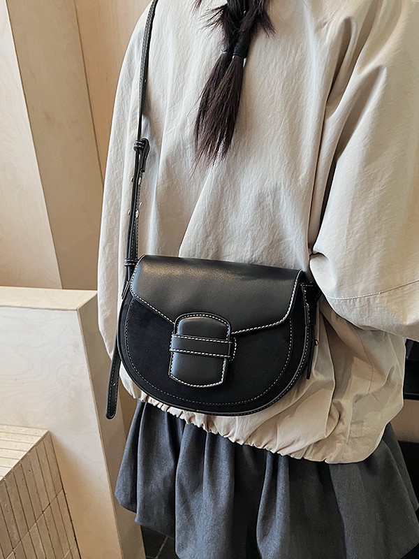 Bolsa de silla retro para mujeres 2025 nueva moda transfronteriza bolso de hombro de alta calidad lujoso ligero versátil bolso de mochila